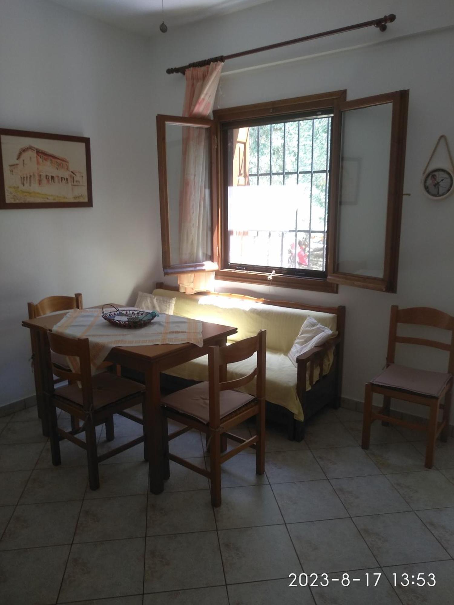 The Small House In The Olive Grove Lefokastro Extérieur photo