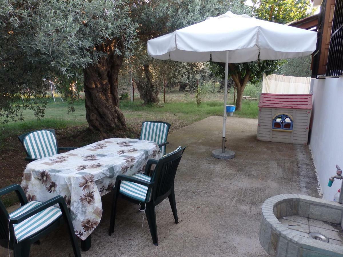 The Small House In The Olive Grove Lefokastro Extérieur photo